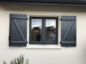 menuisere couton parempuyre produits services fenetres volets diapo 10 300x225 - menuisere-couton-parempuyre-produits-services-fenetres-volets-diapo-10