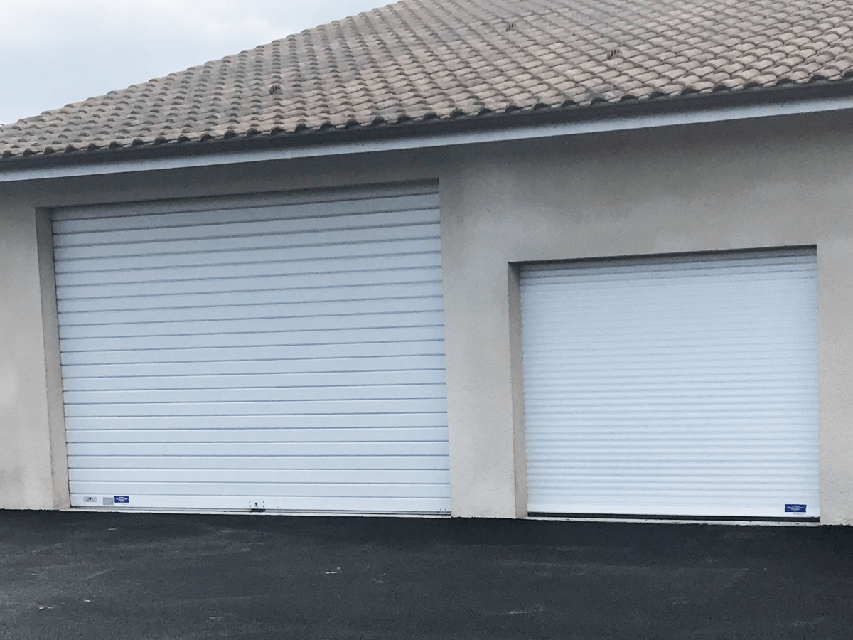 menuiserie patrick couton parempuyre produits services portes de garage diapo 02 - Portes de garages